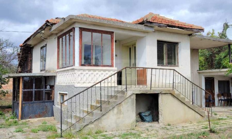 Продава КЪЩА в област Варна, с. Нова Шипка - 118 кв.м / 29 000 € » 56 719.07 лв., СУПРИММО ОФИСИ В СТРАНАТА