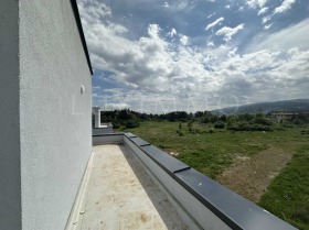 Casa m-t Detsci grad, Sofia 12