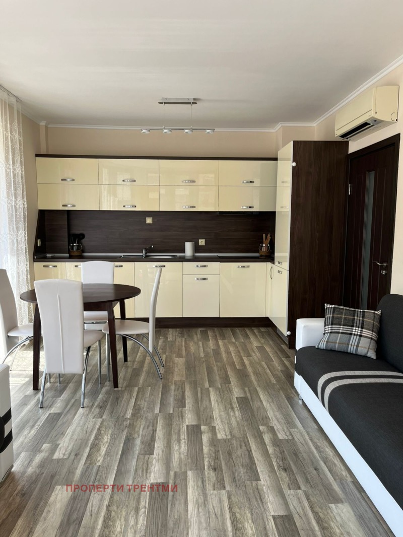 Na prodej  2 ložnice oblast Varna , Škorpilovci , 90 m2 | 96420132
