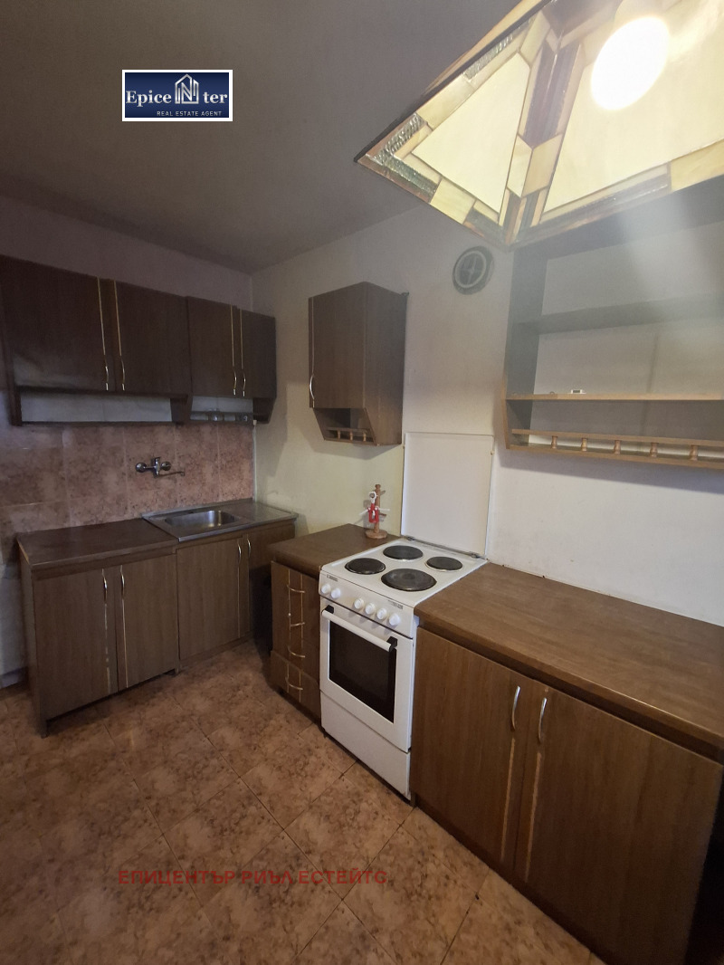 Продава 3-СТАЕН, гр. Перник, Център, снимка 4 - Апартаменти - 53019555