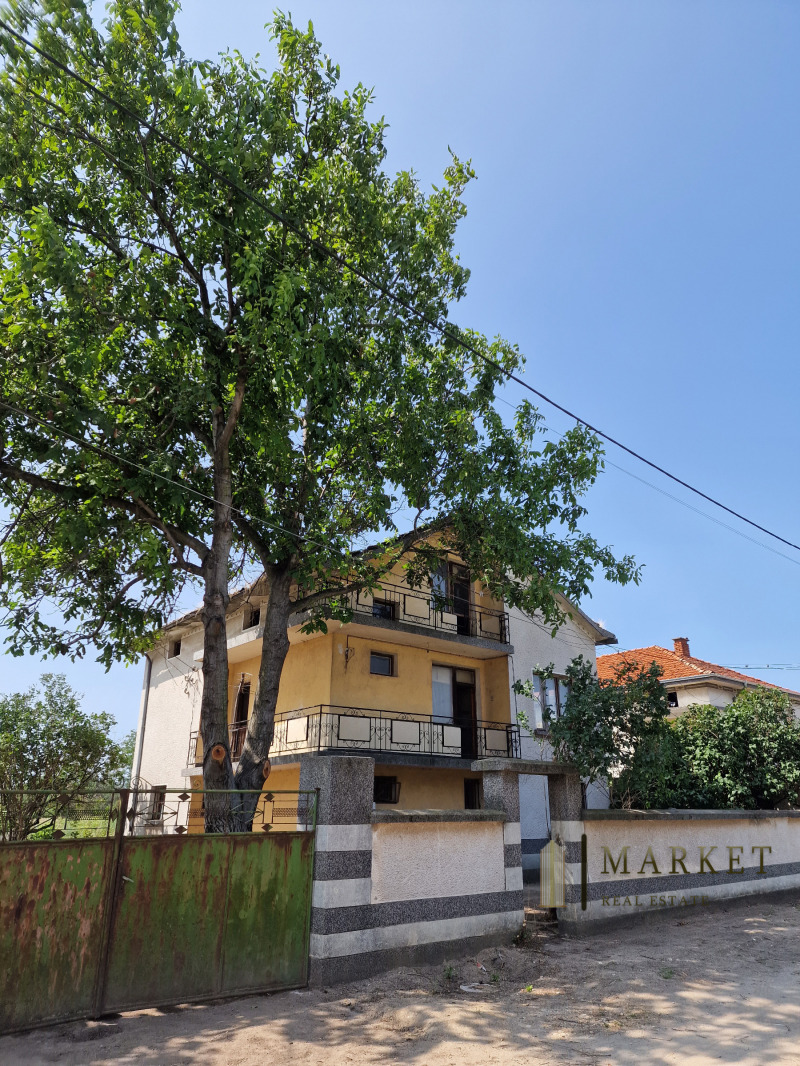 Продава  Къща област Пловдив , с. Граф Игнатиево , 225 кв.м | 33889719