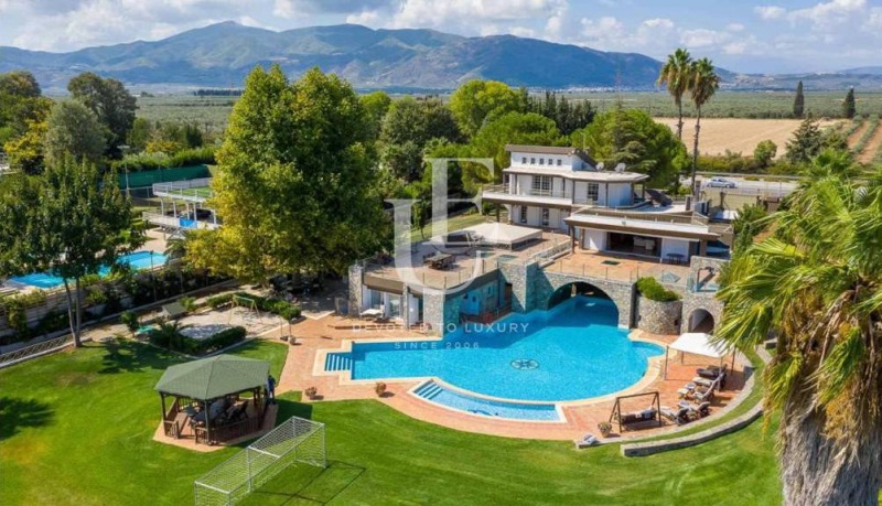 Продава  Къща, Гърция, Атина • 3 800 000 EUR • ID 86517469 — holmes.bg - [1] 