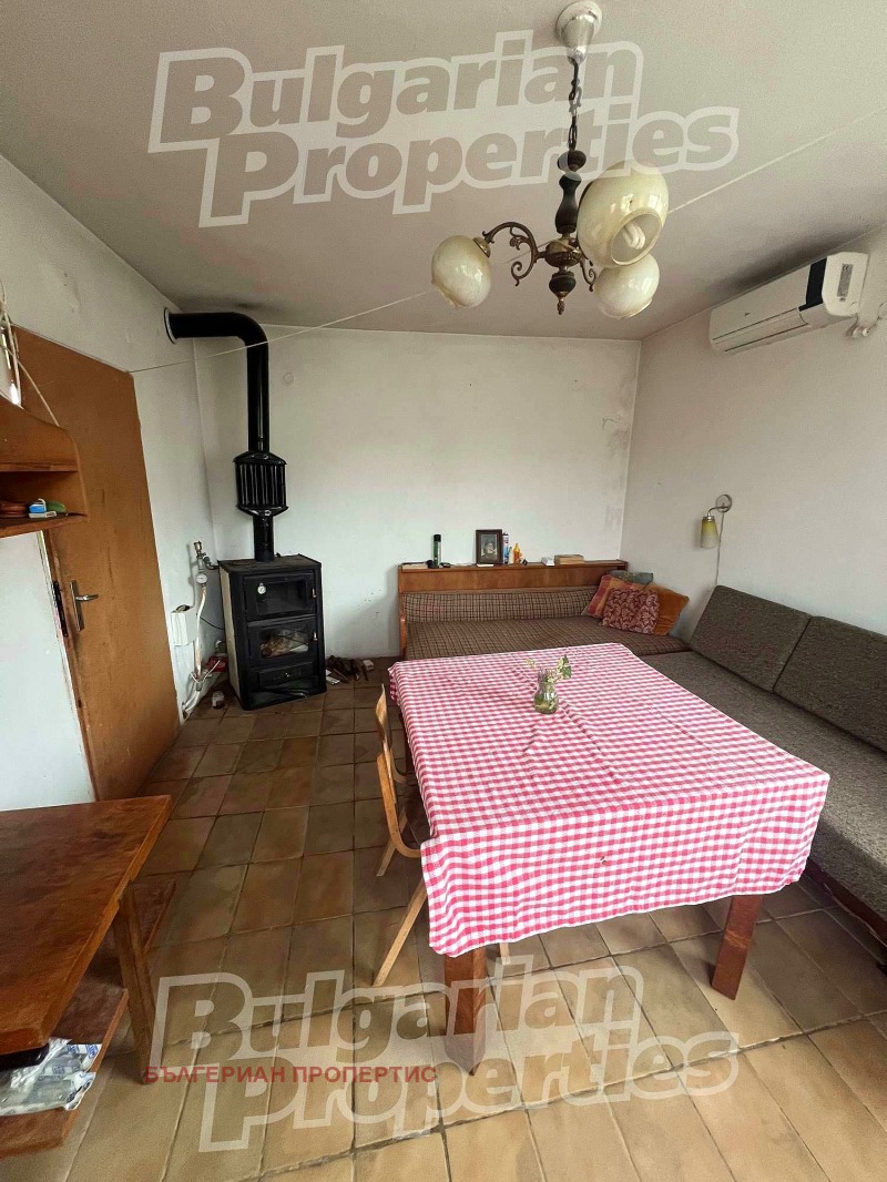 Продава КЪЩА, с. Могила, област Шумен, снимка 9 - Къщи - 52139612