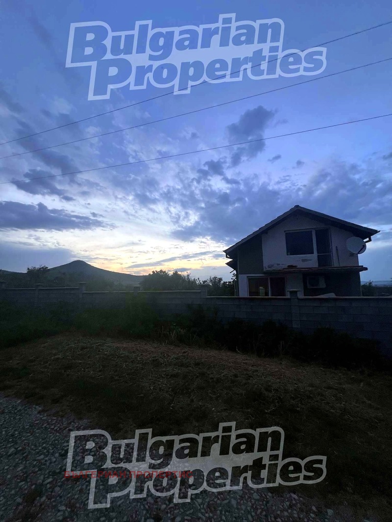 Продава КЪЩА, с. Могила, област Шумен, снимка 14 - Къщи - 52139612