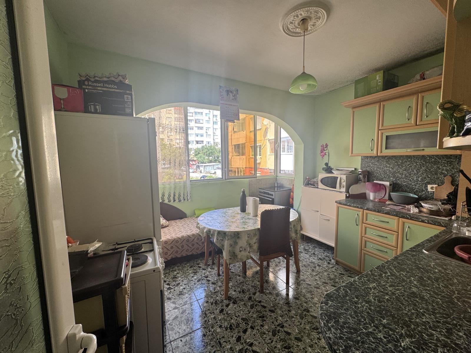 Продава 2-СТАЕН, гр. Шумен, Боян Българанов 2, снимка 2 - Апартаменти - 55144829