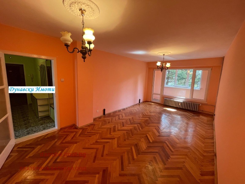 De vânzare  1 dormitor Ruse , Vâzrajdane , 61 mp | 92629635