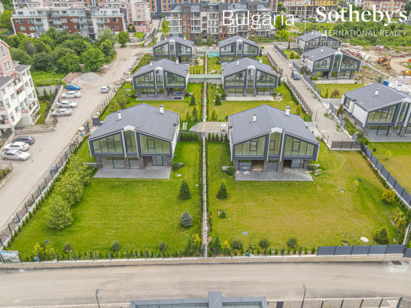 Na sprzedaż  Dom Sofia , Dragalewci , 346 mkw | 39417387 - obraz [3]