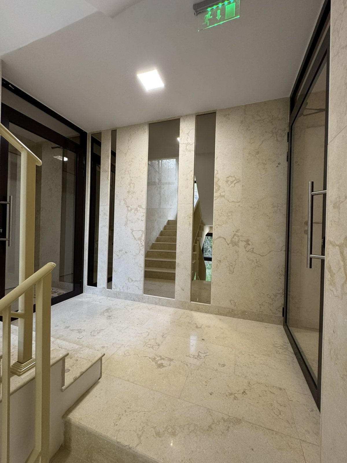 Продава 2-СТАЕН, гр. Варна, м-т Ален мак, снимка 14 - Апартаменти - 55945819