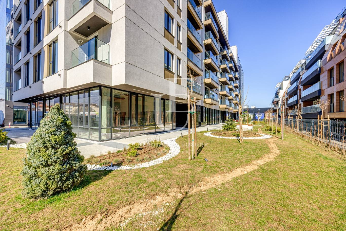 Продава БИЗНЕС ИМОТ, гр. София, Малинова долина, снимка 5 - Други - 54131498