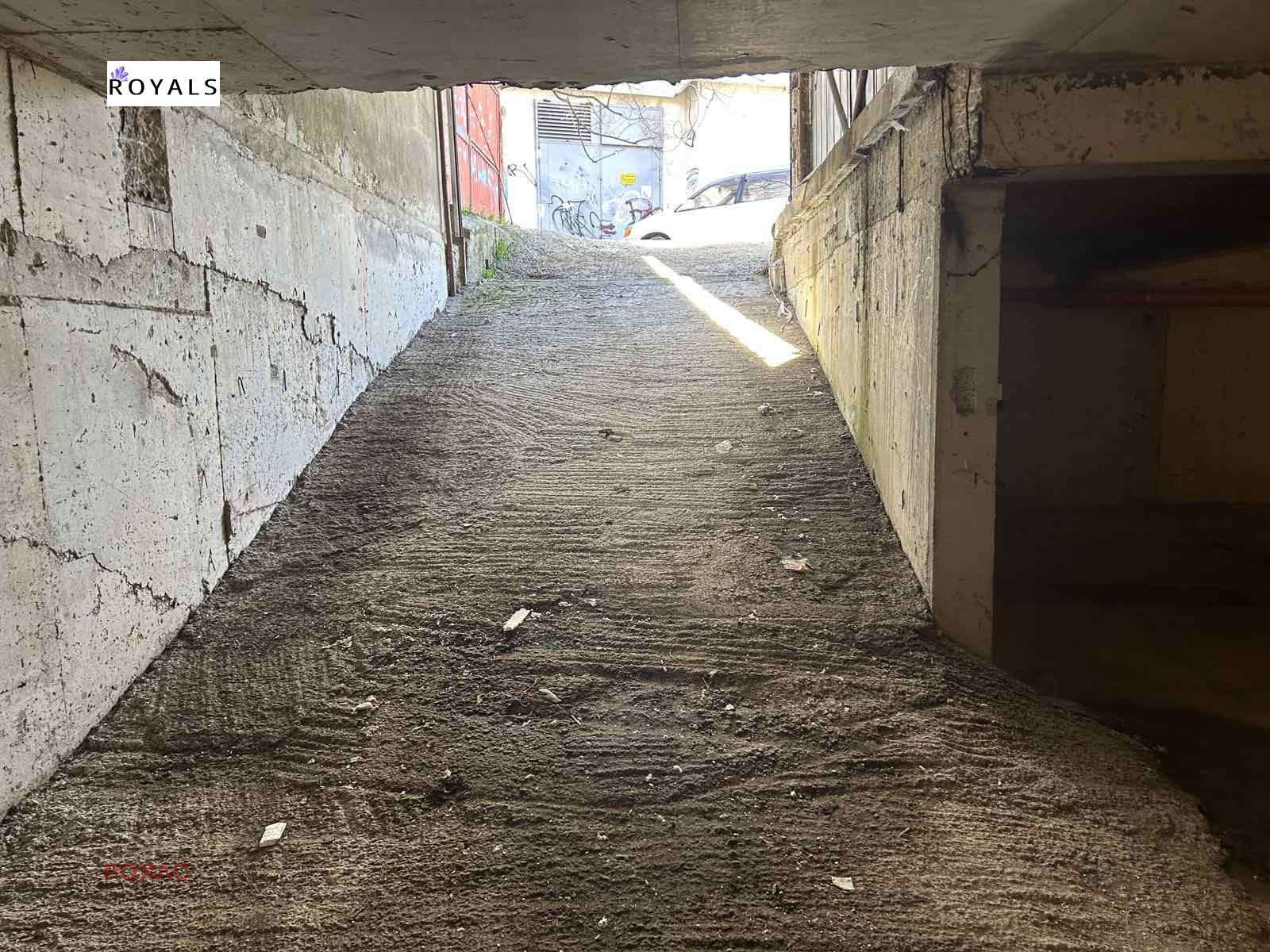 Продава ПАРКОМЯСТО | Imot.bg — изображение 1