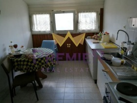 Продажба на къщи в град Варна - изображение 12 