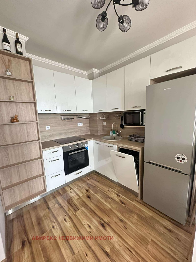 Продава  2-стаен град Пловдив , Кършияка , 66 кв.м | 84968265