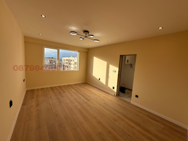 Продава 2-СТАЕН, гр. Радомир, област Перник, снимка 3 - Апартаменти - 52978609