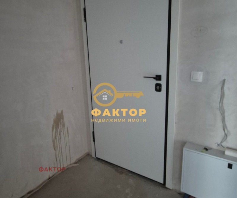 Te koop  3 slaapkamers Plovdiv , Trakija , 185 m² | 48307365 - afbeelding [12]