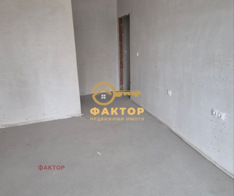 Te koop  3 slaapkamers Plovdiv , Trakija , 185 m² | 48307365 - afbeelding [11]