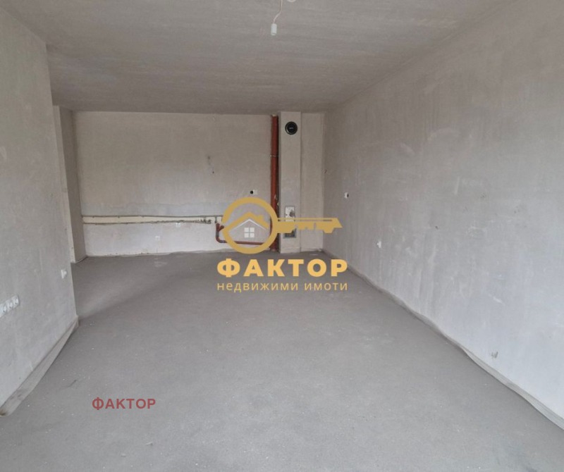 Te koop  3 slaapkamers Plovdiv , Trakija , 185 m² | 48307365 - afbeelding [2]