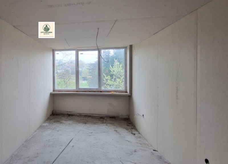 Продава 4-СТАЕН, гр. Русе, Дружба 3, снимка 4 - Апартаменти - 52698834