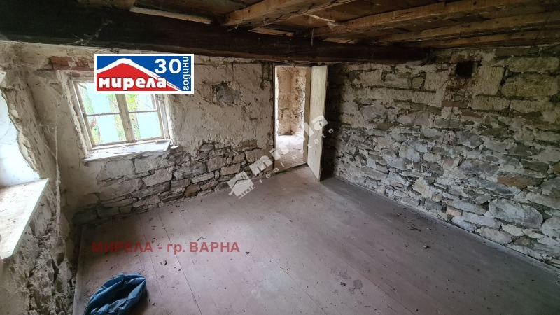 Продава КЪЩА, с. Бързица, област Варна, снимка 4 - Къщи - 52928207