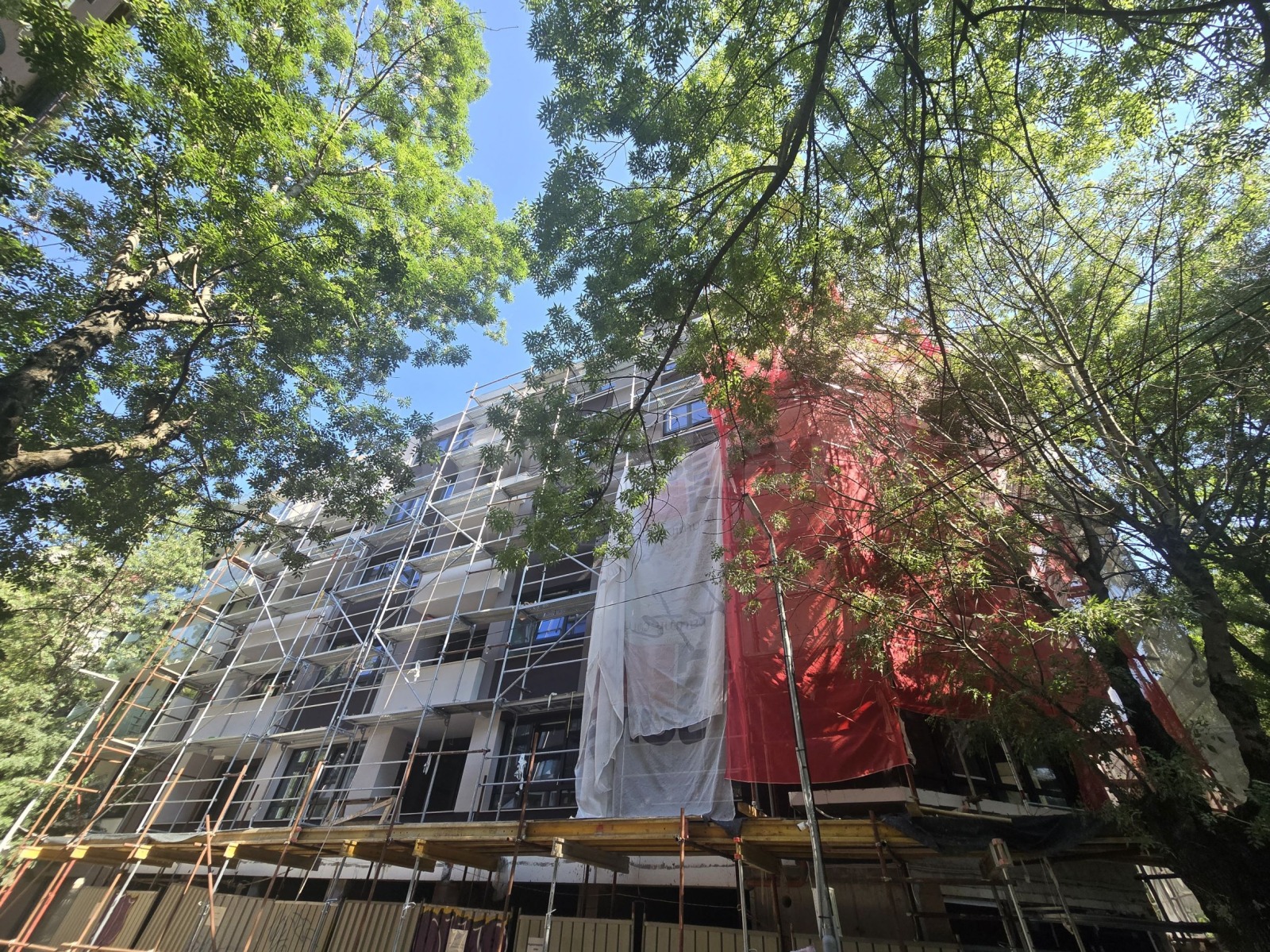 Продава МНОГОСТАЕН, гр. София, Банишора, снимка 4 - Апартаменти - 55578694