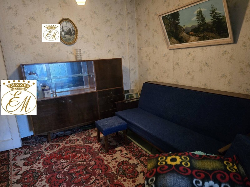 Продава 2-СТАЕН, гр. Шумен, Тракия, снимка 5 - Апартаменти - 52488836