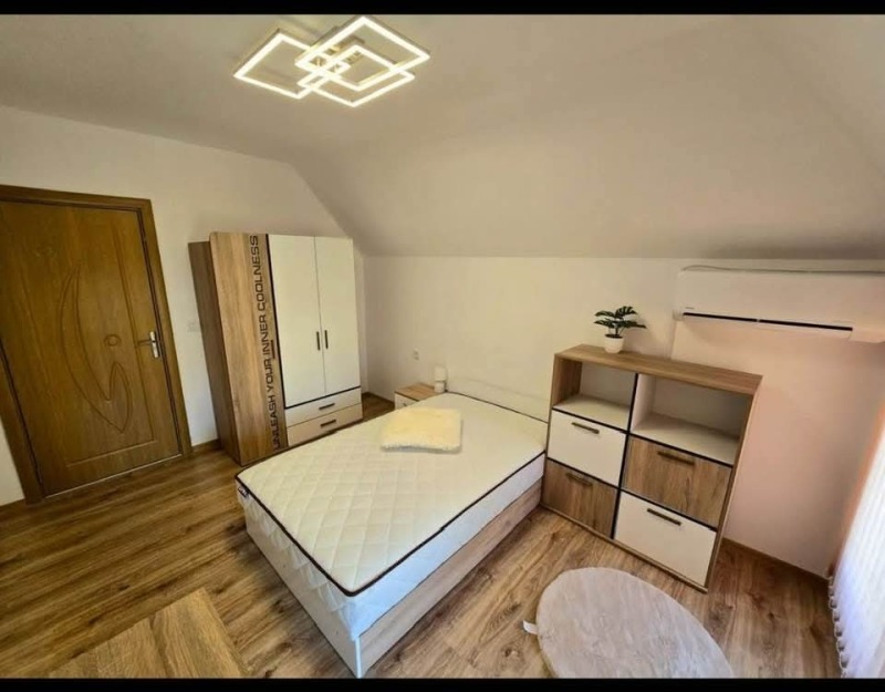 Продава  3-стаен град Русе , Широк център , 116 кв.м | 97508428 - изображение [2]