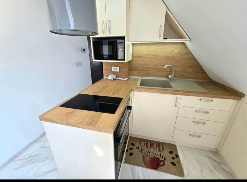 Продава  3-стаен град Русе , Широк център , 116 кв.м | 97508428 - изображение [3]