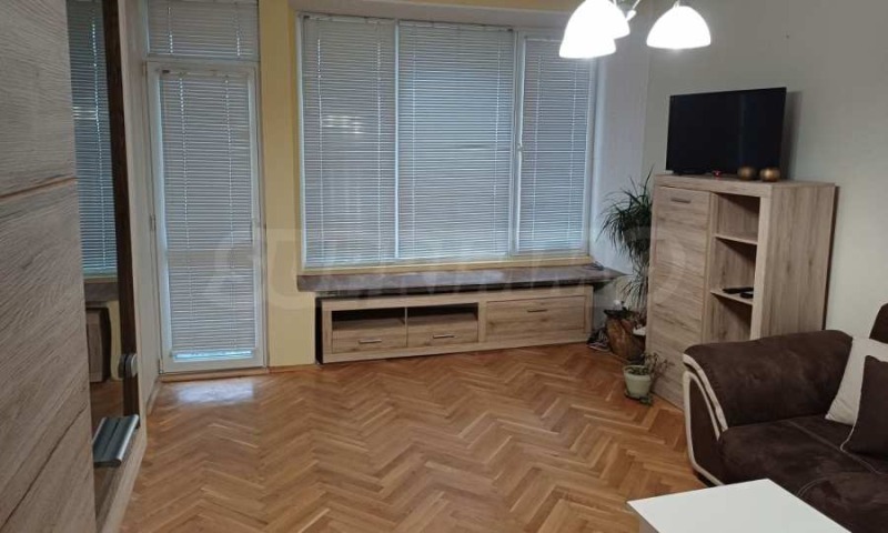 Продава 4-СТАЕН, гр. Бургас, Център, снимка 3 - Апартаменти - 53130114