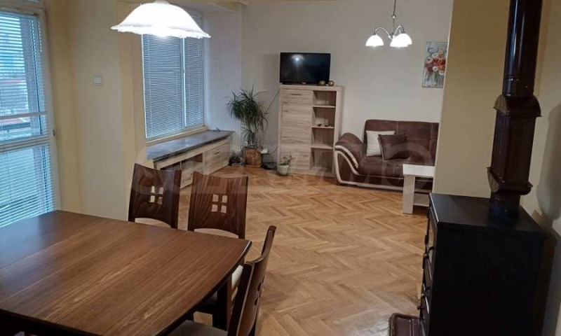 Продава 4-СТАЕН, гр. Бургас, Център, снимка 2 - Апартаменти - 53130114