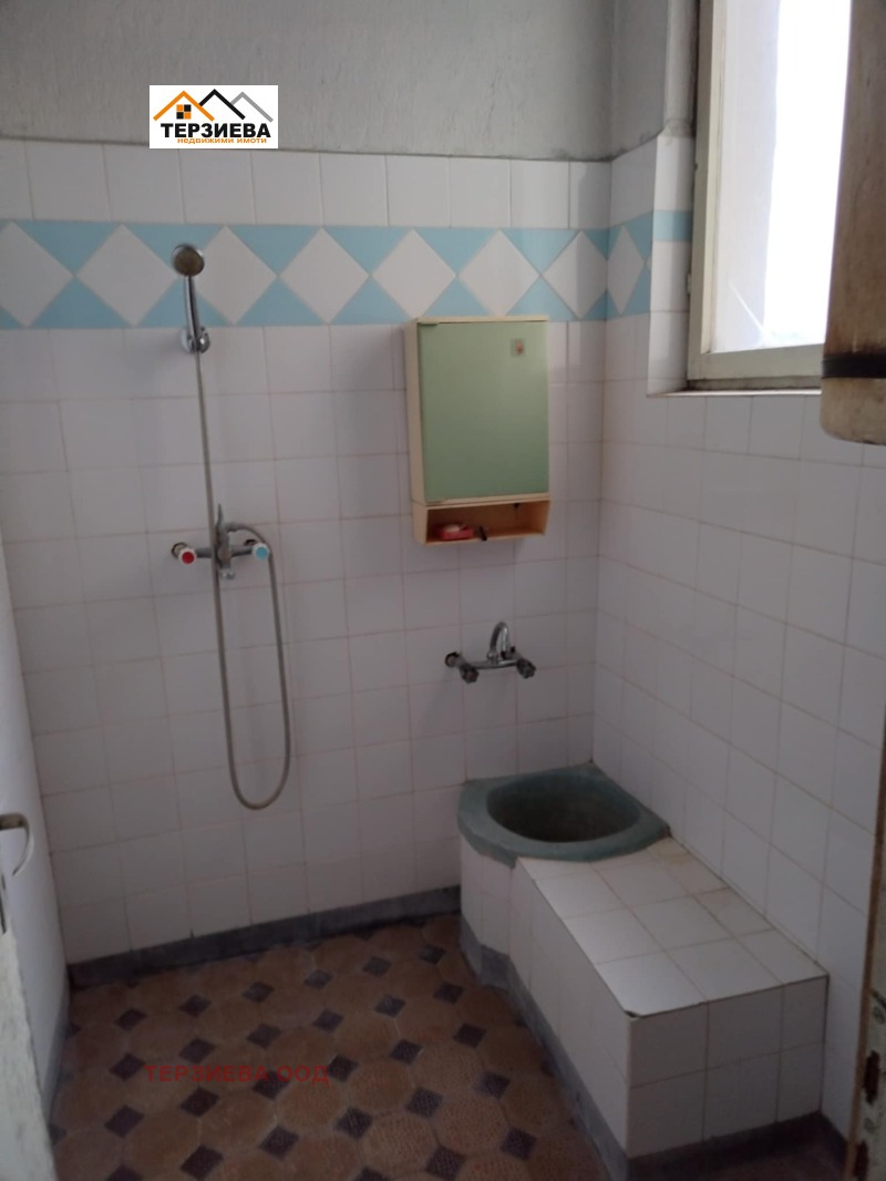 Eladó  3+ hálószoba Stara Zagora , Ajazmoto , 110 négyzetméter | 11105901 - kép [2]