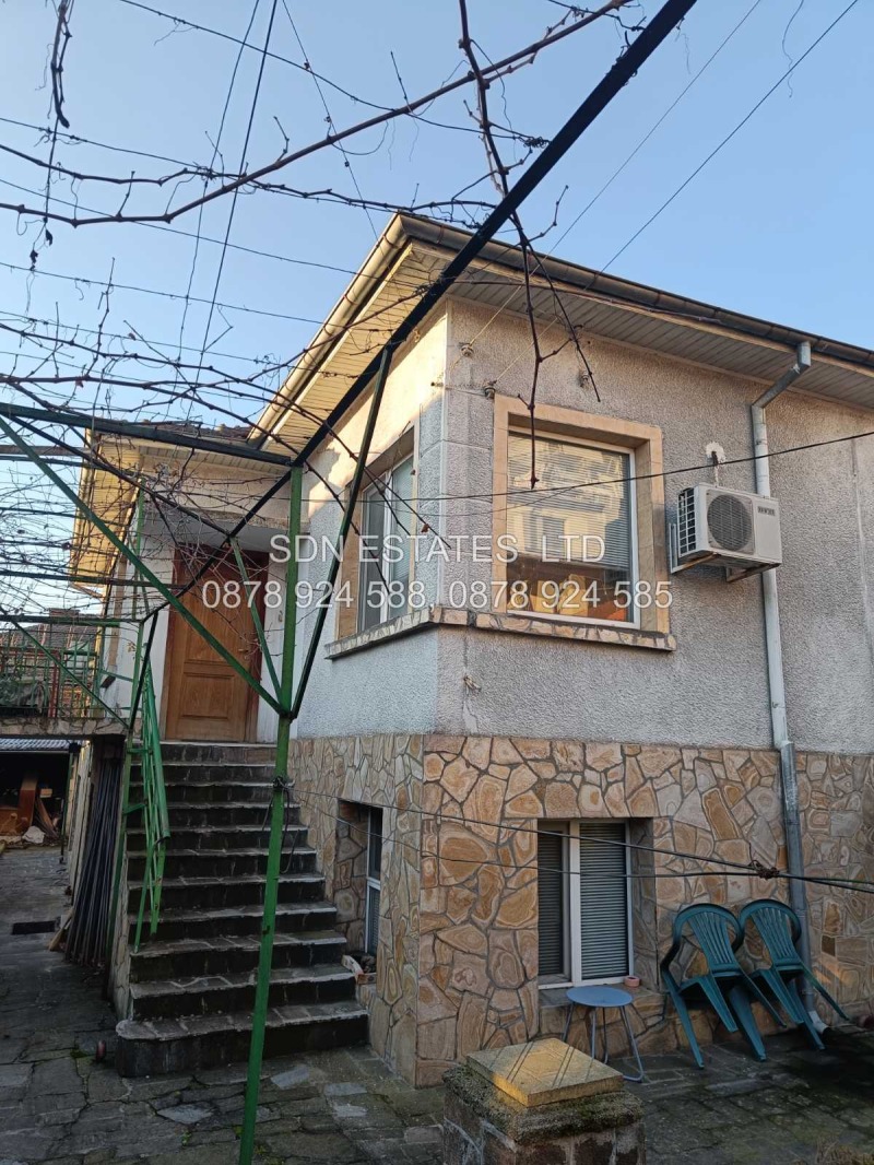 Продается  Дом область Стара Загора , Казанлък , 130 кв.м | 86040450