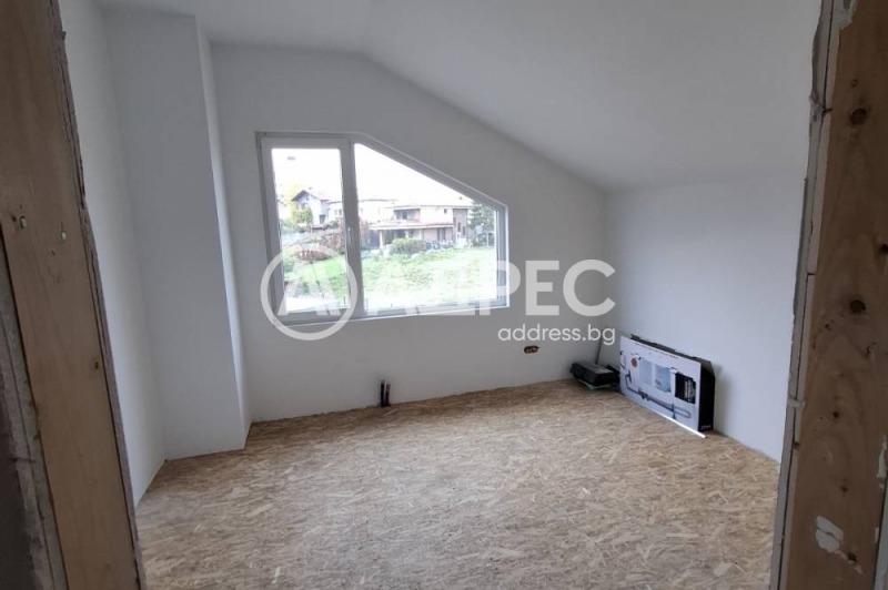 Продава КЪЩА, с. Пожарево, област София област, снимка 6 - Къщи - 53108397