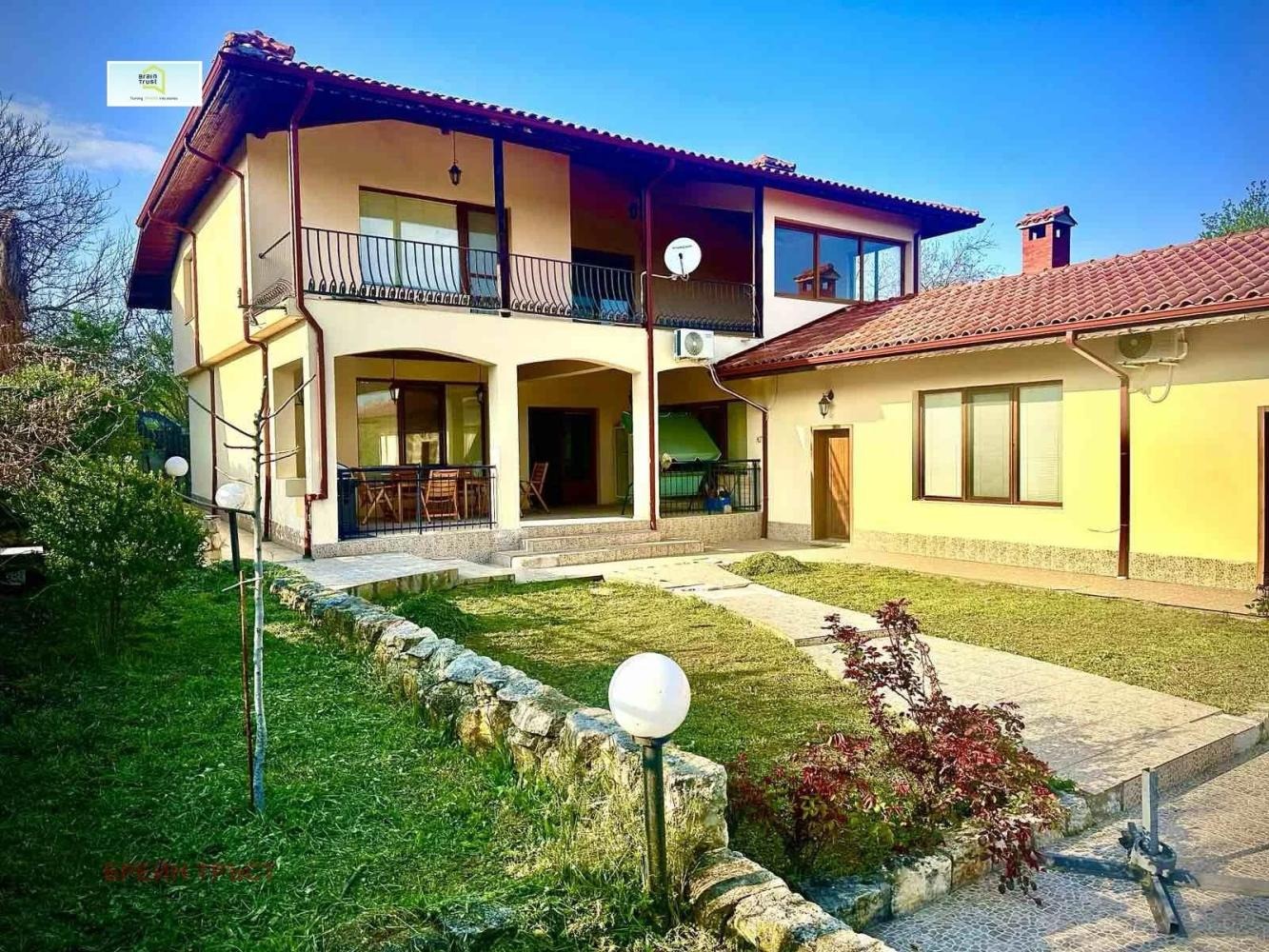 Продава КЪЩА, с. Болярци, област Варна, снимка 11 - Къщи - 54632616