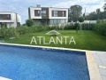 Продава КЪЩА, град Варна, к.к. Св.Св. Константин и Елена • 450000 € • 25796834 — Holmes.bg