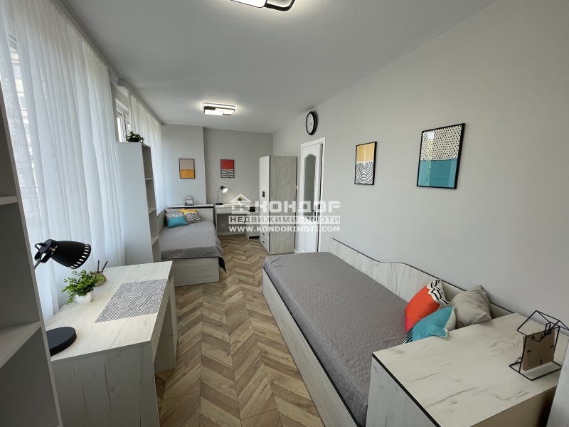 Продава  3-стаен град Пловдив , Христо Смирненски , 97 кв.м | 13296224 - изображение [9]