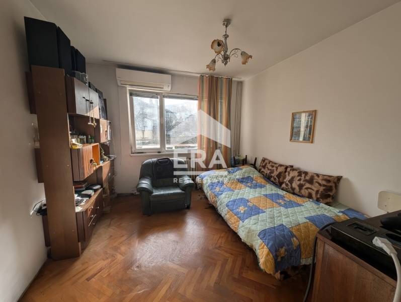 Продава 3-СТАЕН, гр. Шумен, Военно училище, снимка 5 - Апартаменти - 53032888