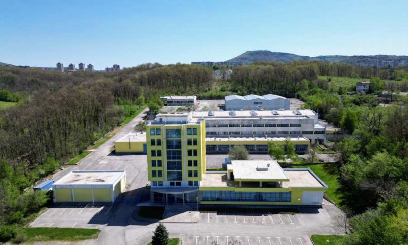 Προς πώληση  Βιομηχανικό κτίριο Γαβροβο , Προμητσλενα ζονα , 2500 τ.μ | 78026821 - εικόνα [6]