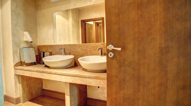 Продава БИЗНЕС ИМОТ, гр. София, Център, снимка 3 - Други - 51053675