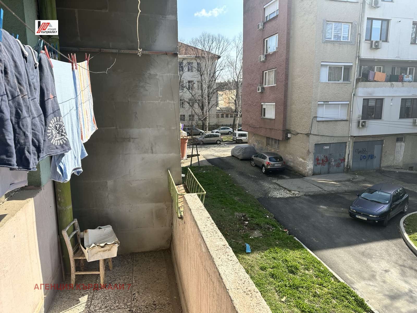 Продава 3-СТАЕН, гр. Кърджали, Център, снимка 3 - Апартаменти - 54118878