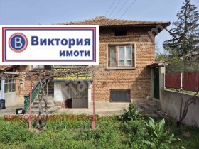 Продажба на имоти в с. Козловец, област Велико Търново - изображение 9 