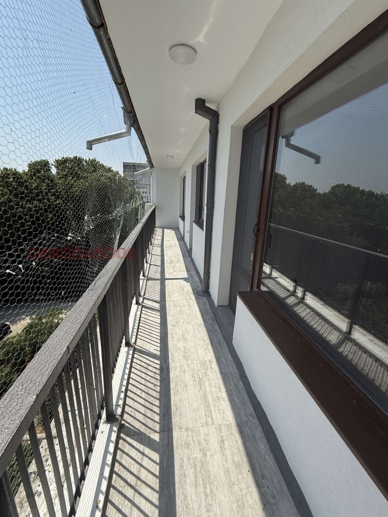 De vânzare  1 dormitor Varna , Mladost 1 , 62 mp | 46022593