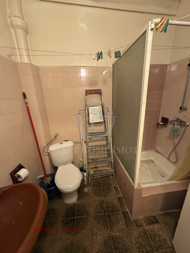 Продава  2-стаен град Пловдив , Кършияка , 70 кв.м | 35301011 - изображение [10]