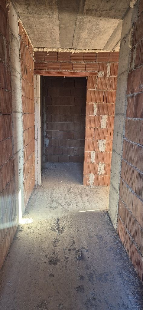 Продава  3-стаен град Перник , Изток , 90 кв.м | 37350144 - изображение [12]
