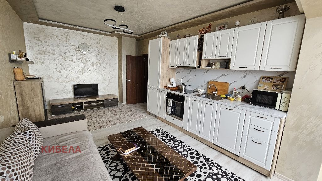 Продава 2-СТАЕН, гр. Радомир, област Перник, снимка 2 - Апартаменти - 52982926