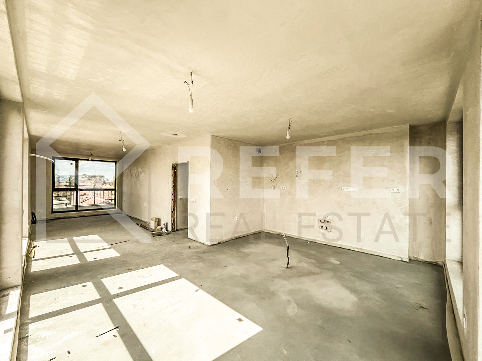 Продава 4-СТАЕН, гр. София, област София-град, снимка 3 - Апартаменти - 54067448