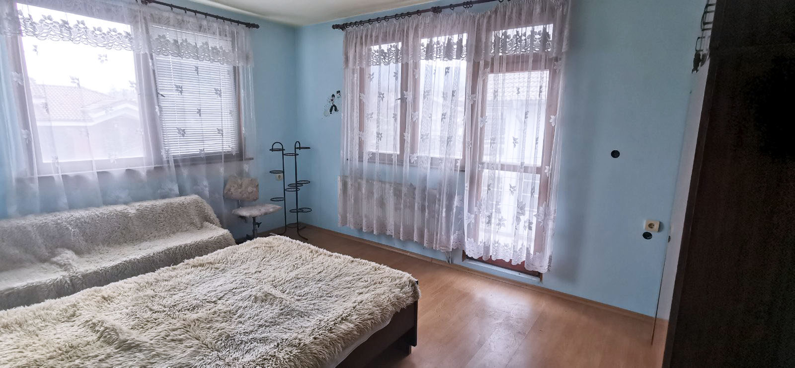 Продава ЕТАЖ ОТ КЪЩА, с. Белащица, област Пловдив, снимка 3 - Етаж от къща - 54142093