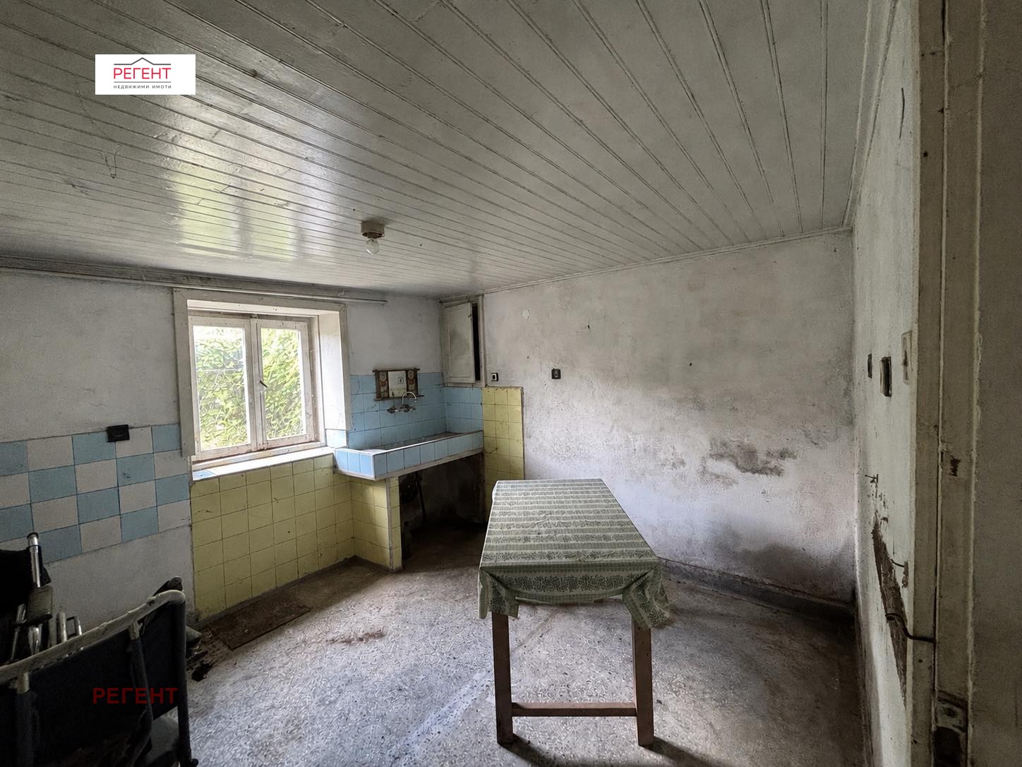 Продава КЪЩА, с. Гостилица, област Габрово, снимка 8 - Къщи - 55058009