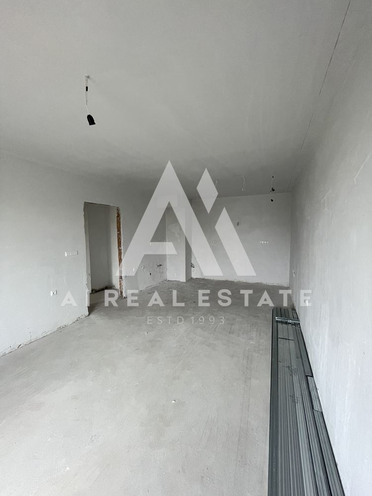 Продава 3-СТАЕН, гр. Плевен, Сторгозия, снимка 2 - Апартаменти - 52442720