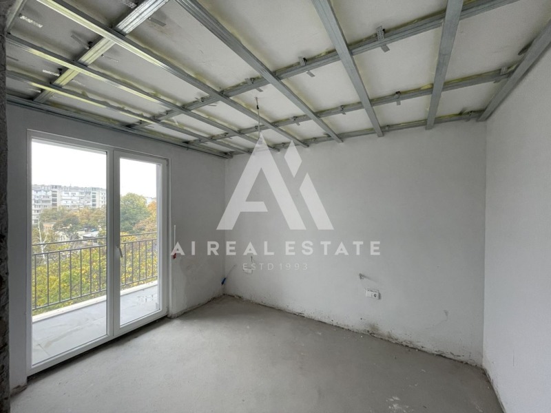 Продава 3-СТАЕН, гр. Плевен, Сторгозия, снимка 6 - Апартаменти - 52442720