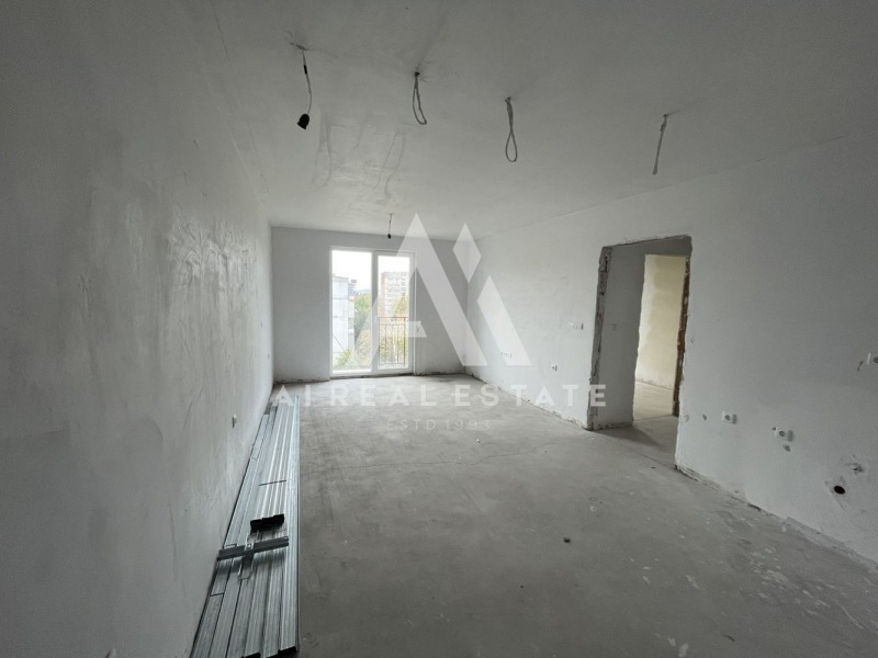 Продава 3-СТАЕН, гр. Плевен, Сторгозия, снимка 3 - Апартаменти - 52442720