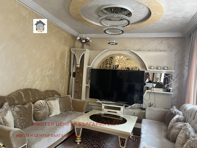 Продава КЪЩА, гр. София, Надежда 1, снимка 8 - Къщи - 53202181